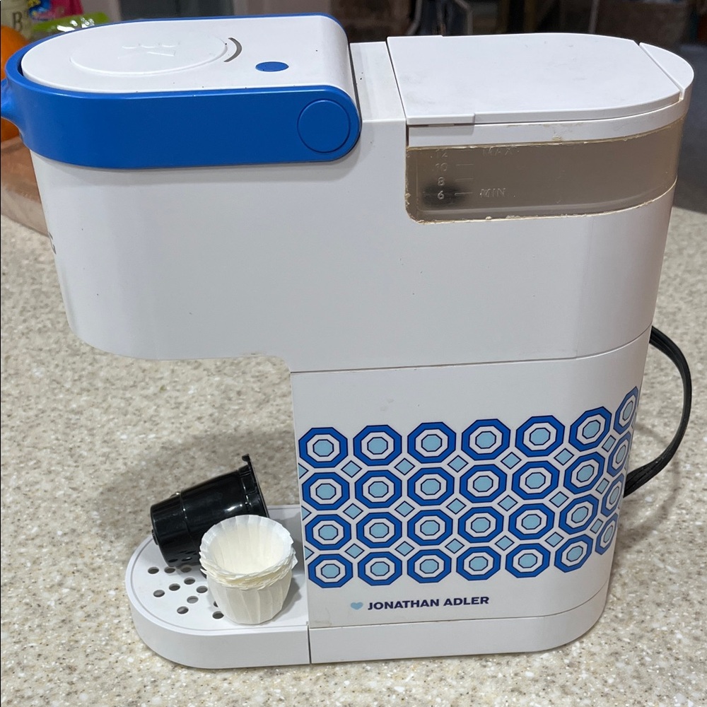Keurig Blue and White Coffee Maker - Picture 2 of 7
